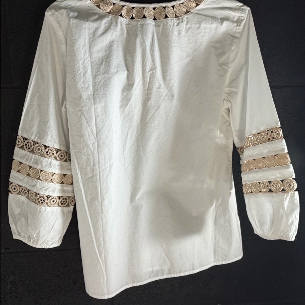 Talbots White Tunic with Tan embroidered cutout Accents - Picture 8 of 15